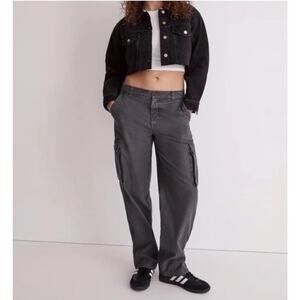 Madewell Garment-Dyed Low-Slung Straight Cargo Gray Pants Size 31